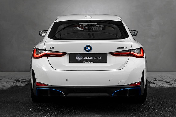 BMW i4 7 of 27