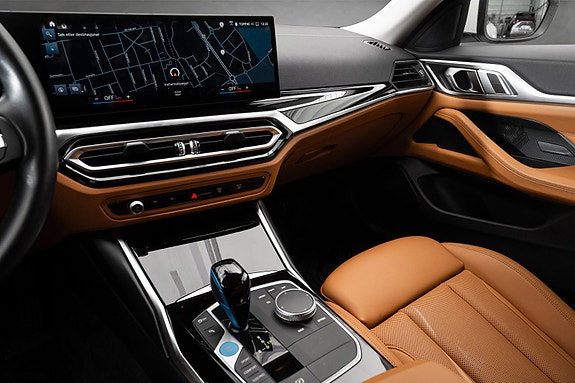 BMW i4 19 of 27