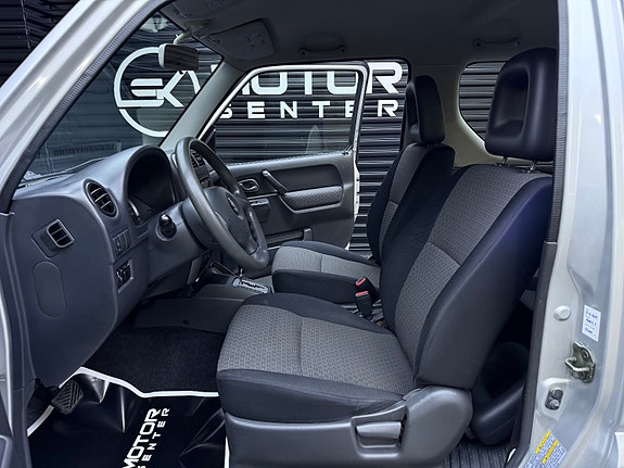 Suzuki Jimny 15 of 27