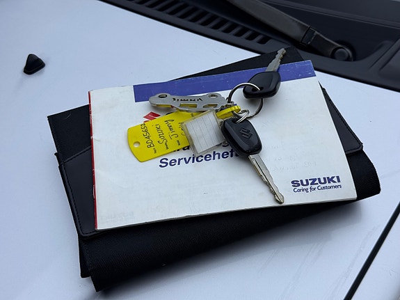 Suzuki Jimny 21 of 27