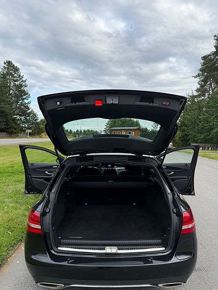 Mercedes-Benz C350 e 10 of 21