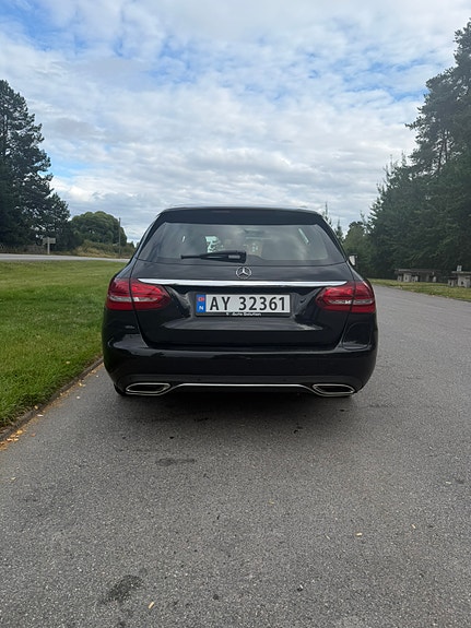Mercedes-Benz C350 e 9 of 21
