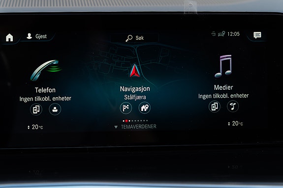 Mercedes-Benz EQC400 23 of 30