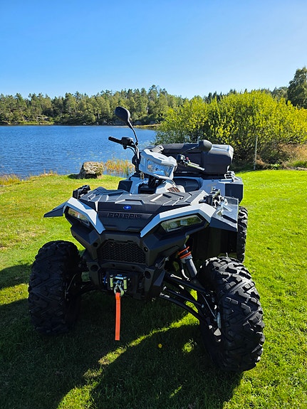 Polaris Sportsman Touring XP 1000 EPS 2 of 6