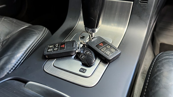Volvo V70 22 of 30