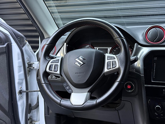 Suzuki Vitara 14 of 30