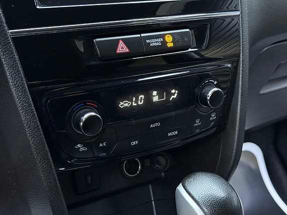 Suzuki Vitara 24 of 30