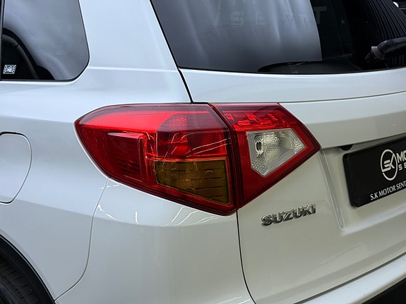 Suzuki Vitara 9 of 30