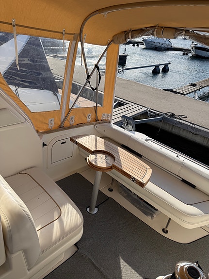 Sea Ray Sundancer 290 8 of 30