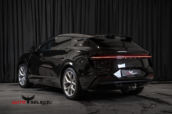 Lotus Eletre 11 of 30