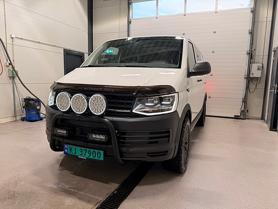 Volkswagen Transporter 29 of 30