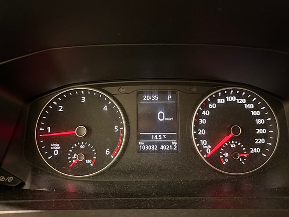 Volkswagen Transporter 15 of 30