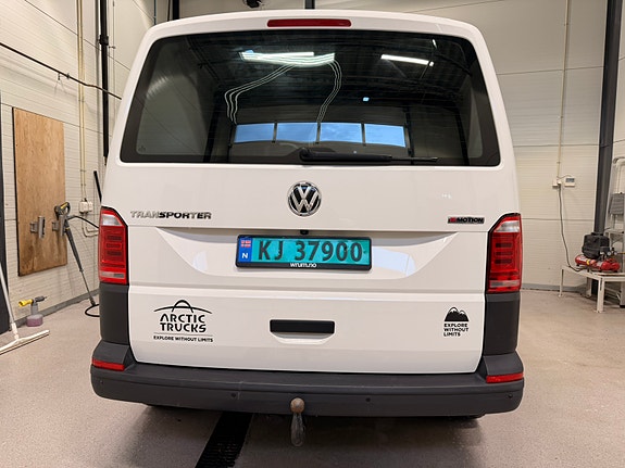 Volkswagen Transporter 18 of 30