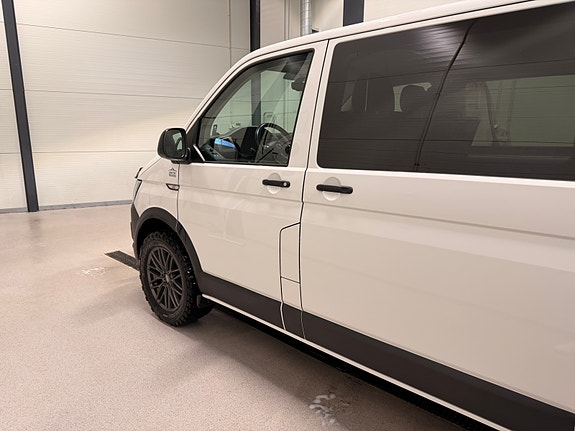 Volkswagen Transporter 20 of 30