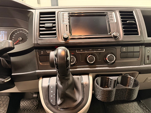 Volkswagen Transporter 8 of 30