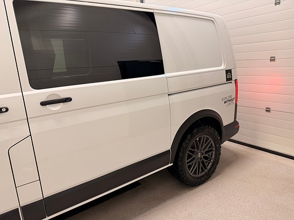 Volkswagen Transporter 27 of 30