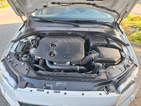 Volvo V70 5 of 24