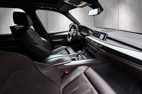 BMW X5 8 of 30