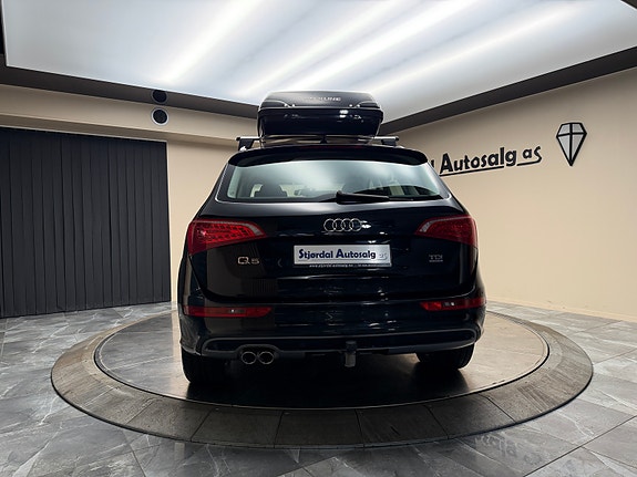 Audi Q5 4 of 30