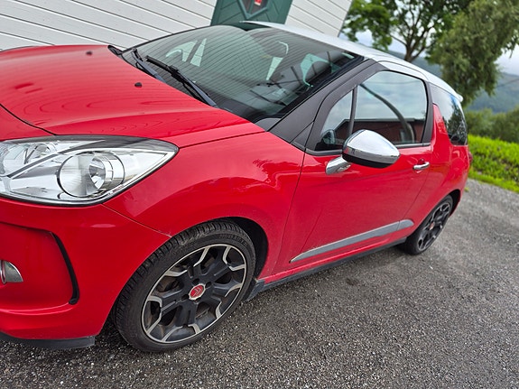 Citroen DS3 4 of 10