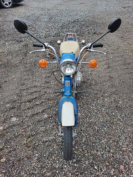 Suzuki FZ 50 3 of 5