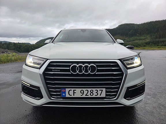 Audi Q7 21 of 21
