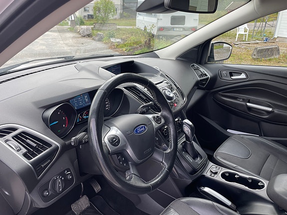 Ford Kuga 13 of 21