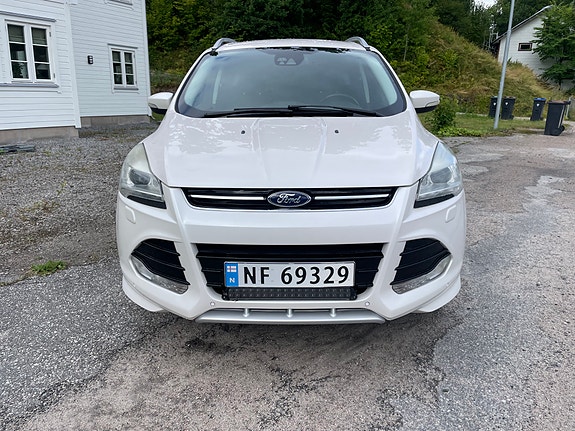 Ford Kuga 8 of 21