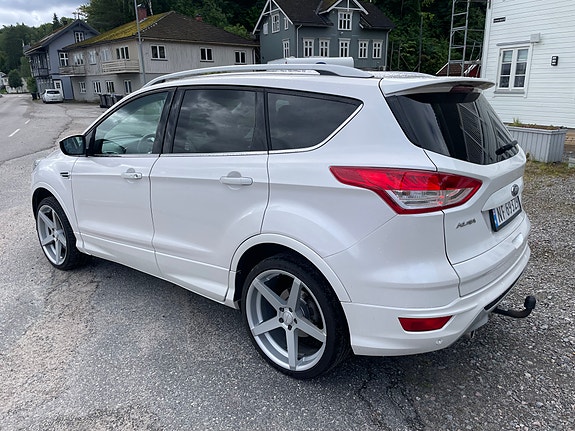 Ford Kuga 5 of 21