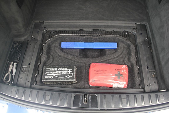 BMW 335i 16 of 30