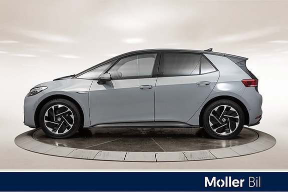 Volkswagen ID.3 2 of 26