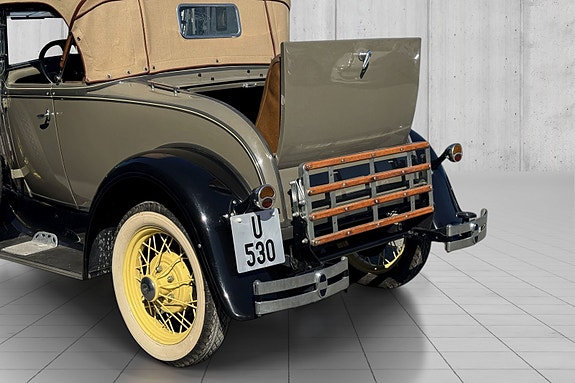Ford 4 of 30