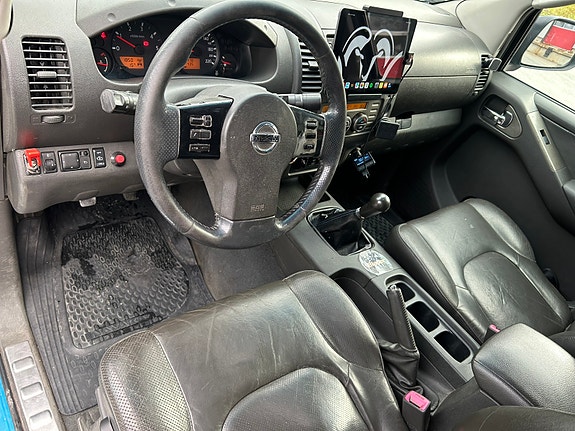 Nissan Navara 9 of 18