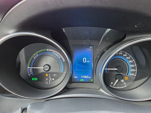 Toyota Auris 24 of 24