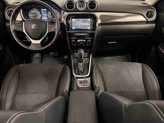 Suzuki Vitara 13 of 30