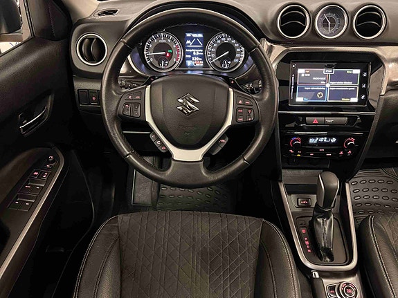 Suzuki Vitara 15 of 30