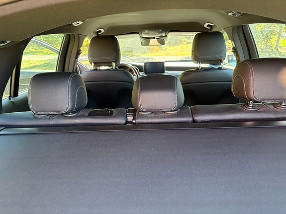 Mercedes-Benz GLC350 e 23 of 30