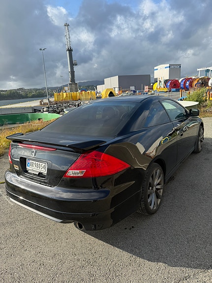 Honda Accord 18 of 19