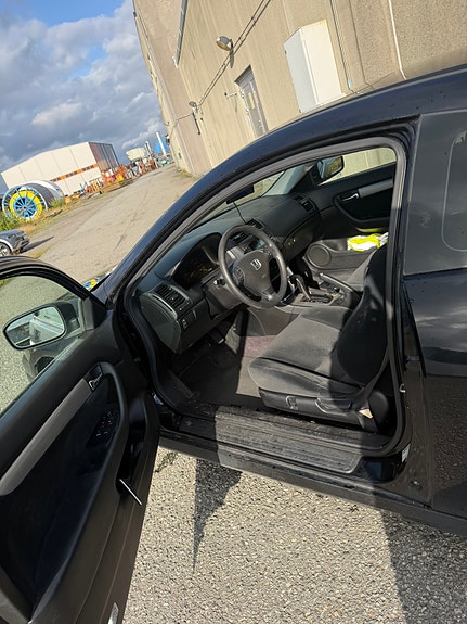 Honda Accord 6 of 19