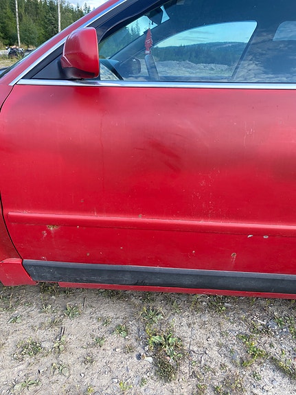 Volkswagen Passat 2 of 12