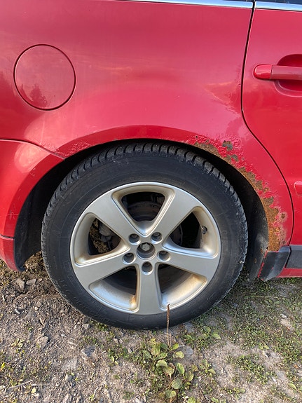 Volkswagen Passat 4 of 12