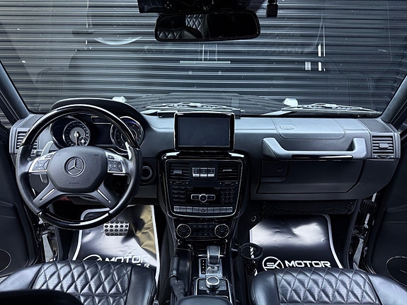Mercedes-Benz G63 13 of 30