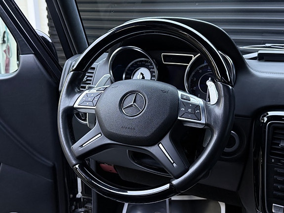 Mercedes-Benz G63 16 of 30