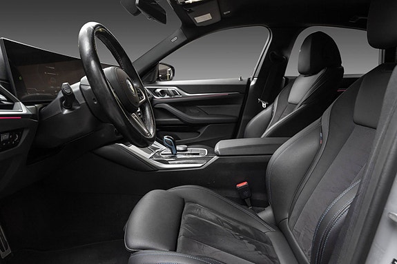 BMW i4 11 of 29