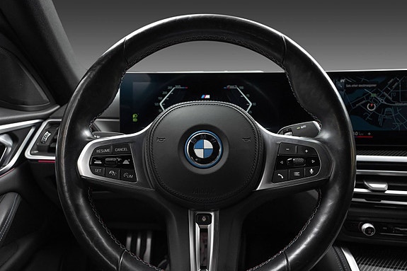 BMW i4 21 of 29