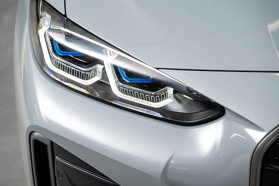 BMW i4 4 of 29