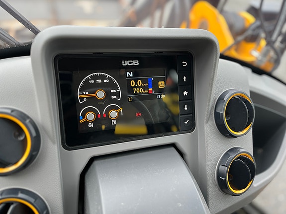 JCB 419s 9 of 18