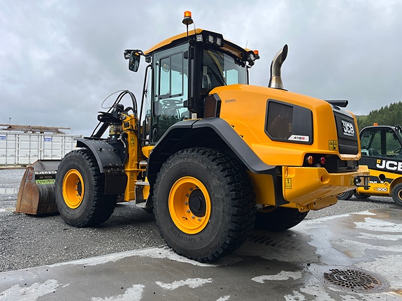 JCB 419s 3 of 18