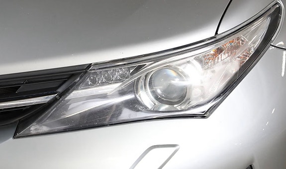 Toyota Auris 7 of 22