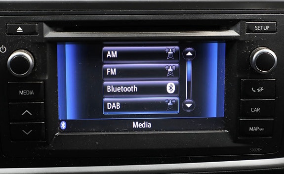 Toyota Auris 17 of 22